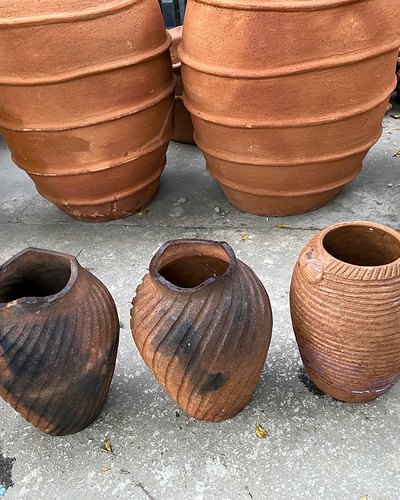 Ảnh 2/2: bình hoa gốm Chăm Bàu Trúc nặn tay, đất nung không men