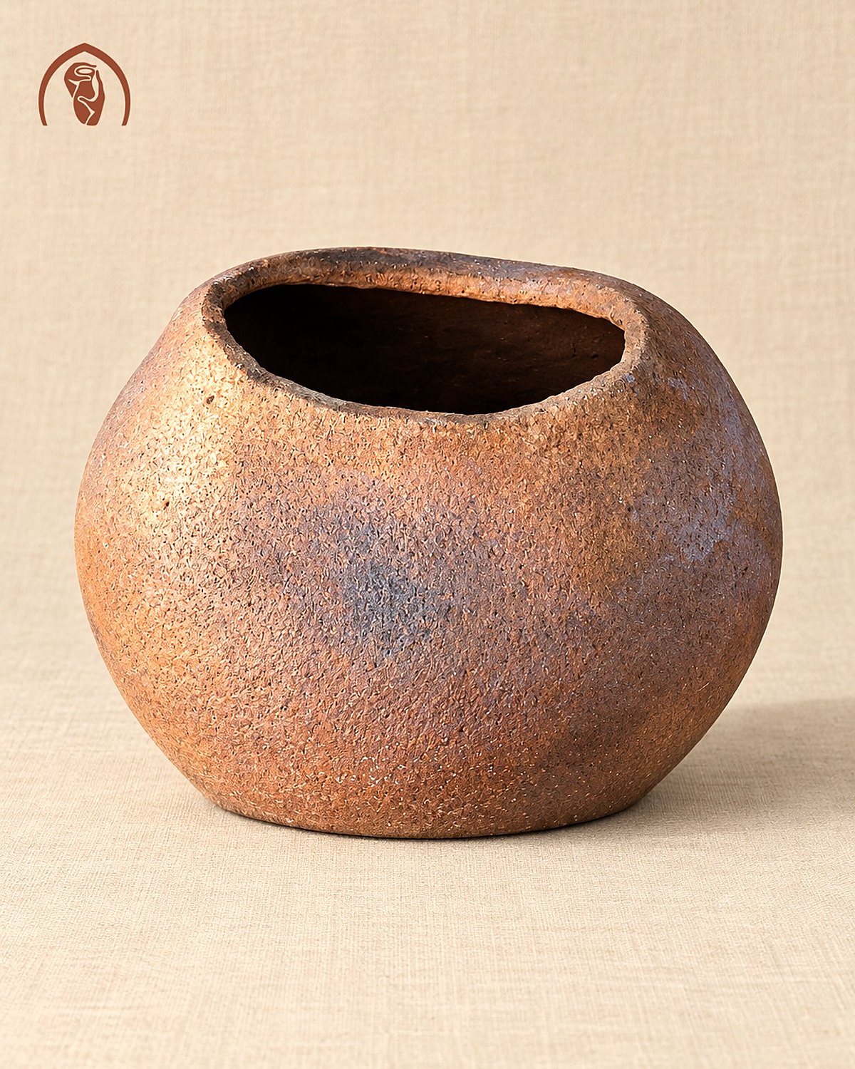 Ảnh chụp chung nhiều món gốm đất nung, chưa phải ảnh riêng của món này